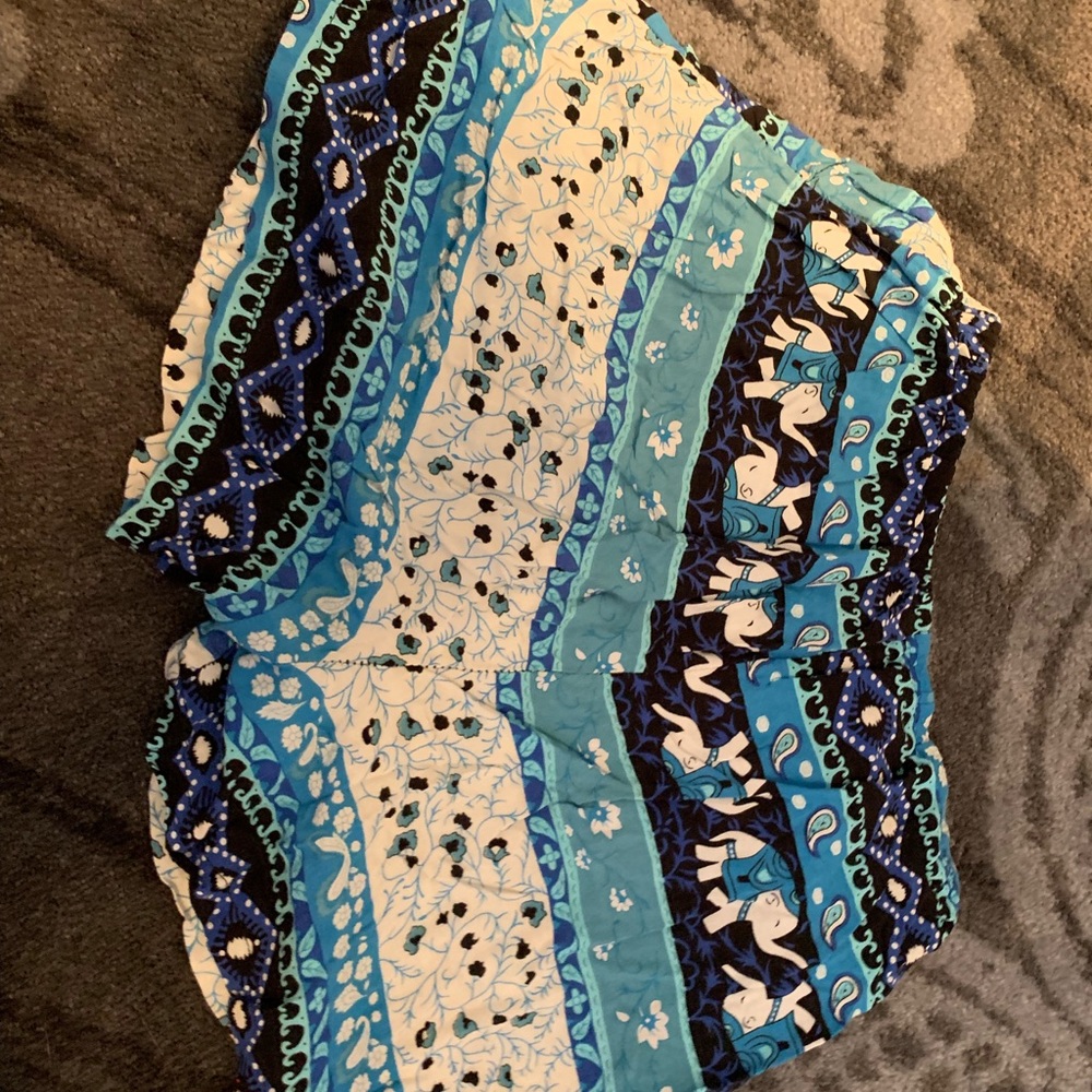 very nice shorts, very comfortable